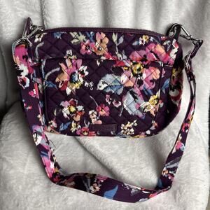 VERA BRADLEY Carson Crossbody Shoulder Bag Indiana Rose Burgundy Floral NWOT